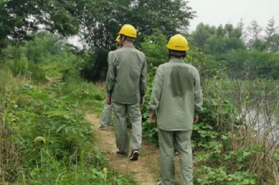 檢查箱式變、配電室、泵房設(shè)備，及時(shí)消除安全隱患