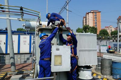 沂源供電:35千伏南麻變電站消除乙變滲油缺陷