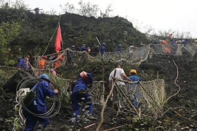 大邑供電公司已恢復(fù)3681戶居民用電和西嶺雪山景區(qū)全部供電