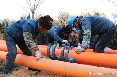 樂(lè)陵市供電公司加快線路遷改??配合市政建設(shè)