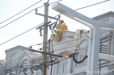 拆除分支引線  更換跌落式熔斷器