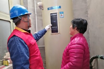 為用戶檢查進(jìn)戶線、漏電保護(hù)器、電采暖設(shè)備等用電設(shè)備
